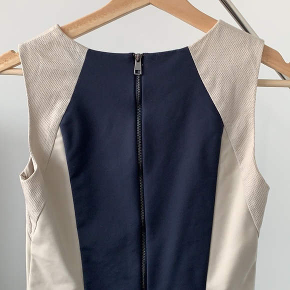 MIDI two colored DKNU dress | Size 0 - Picture 6 of 10